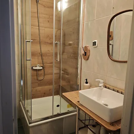 Dom Na Poczatku Swiata 두슈니키 즈드로지